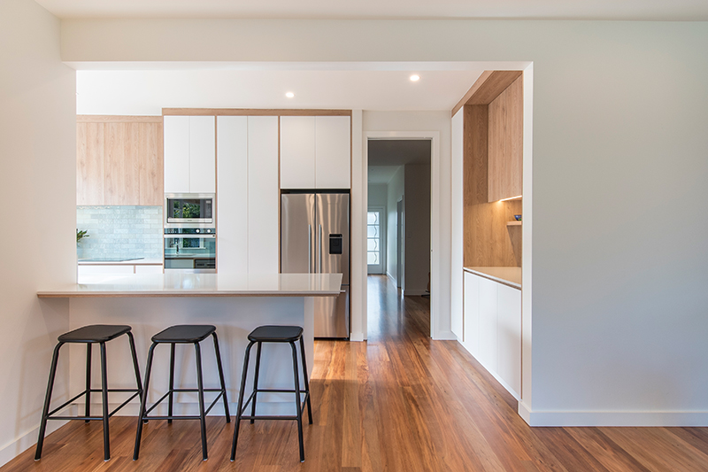 Mid-Century Classic Kitchen 1