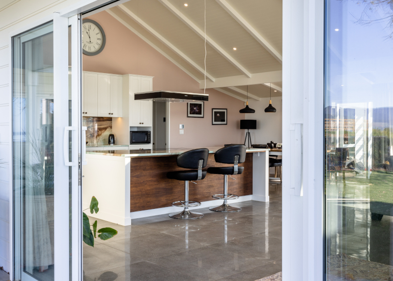 Hilltop View - Kitchen Vision
